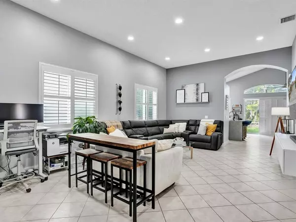 Coconut Creek, FL 33073,5137 Heron Pl