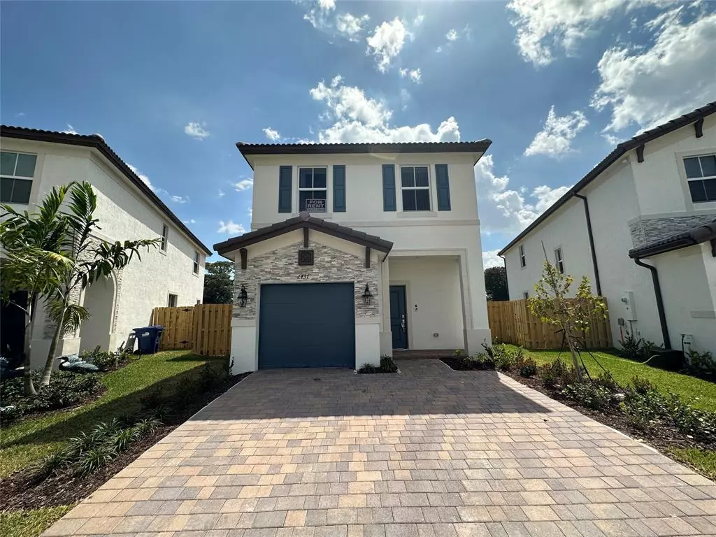 Miami, FL 33167,2437 NW 131st Cir