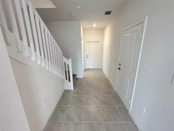 Miami, FL 33167,2437 NW 131st Cir