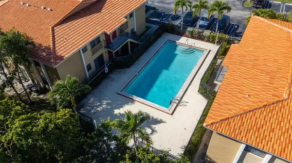 Coral Springs, FL 33065,2661 Riverside Dr #2