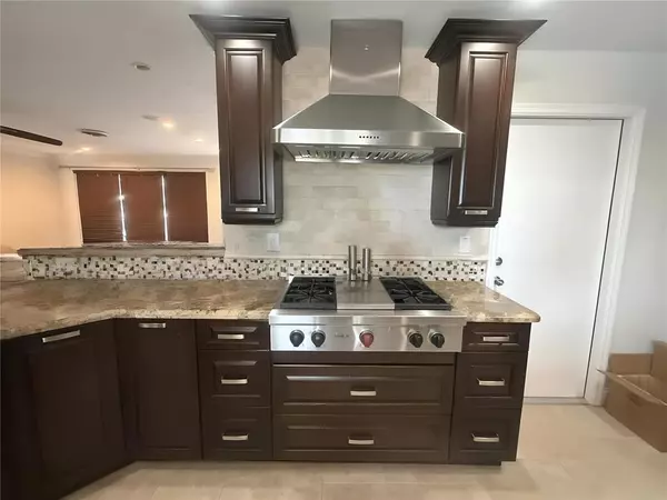 Pompano Beach, FL 33060,730 SE 3rd Ter