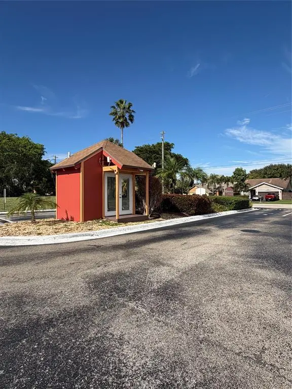 Lauderhill, FL 33351,7940 NW 50th St #305