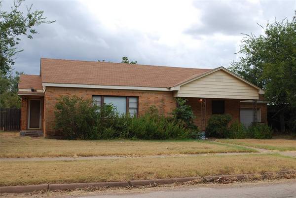 1720 Avenue K,  Anson,  TX 79501