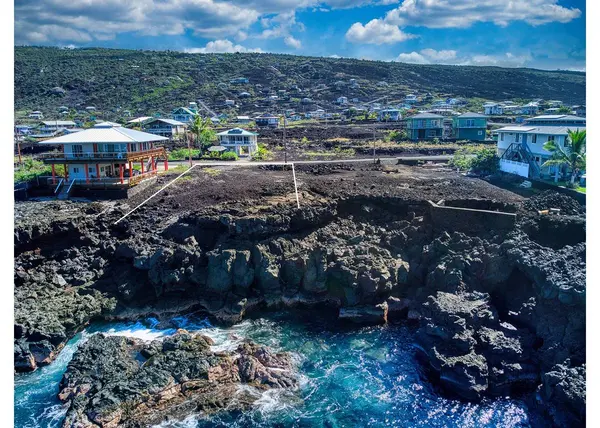 KAI AVE, Captain Cook, HI 96704