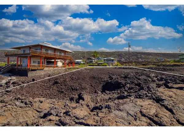 KAI AVE, Captain Cook, HI 96704