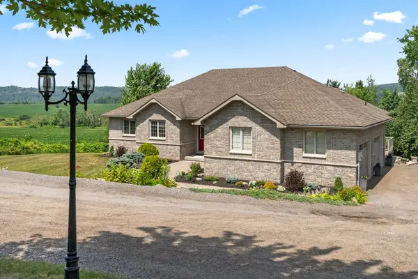 Cavan Monaghan, ON L0A 1C0,422 7A HWY