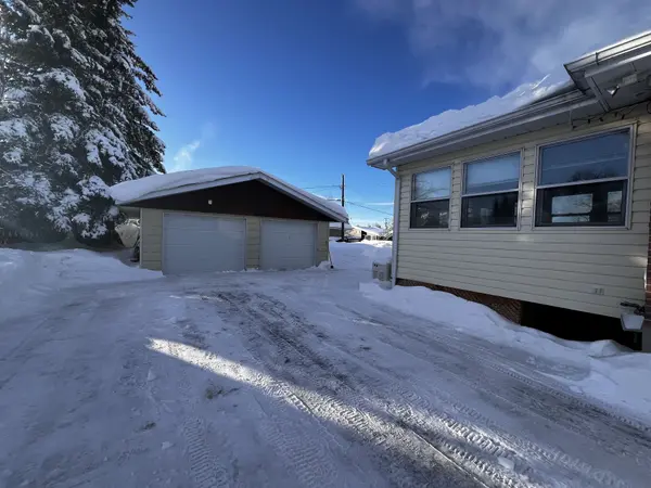 1 Kent PL, Kapuskasing, ON P5N 2Y9