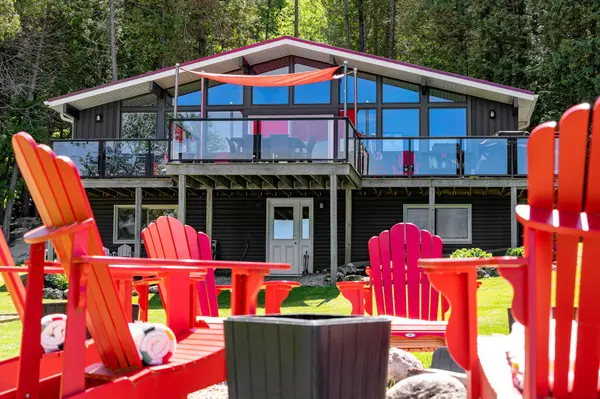 230 Wiles LN, Grey Highlands, ON N0C 1E0