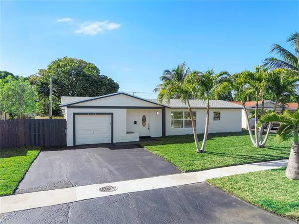 1411 NW 54th Ter, Lauderhill, FL 33313