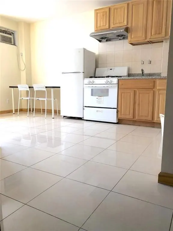 833 56th ST, Brooklyn, NY 11