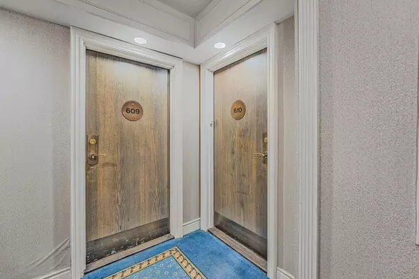 65 Ellen ST #610, Barrie, ON L4N 3A5