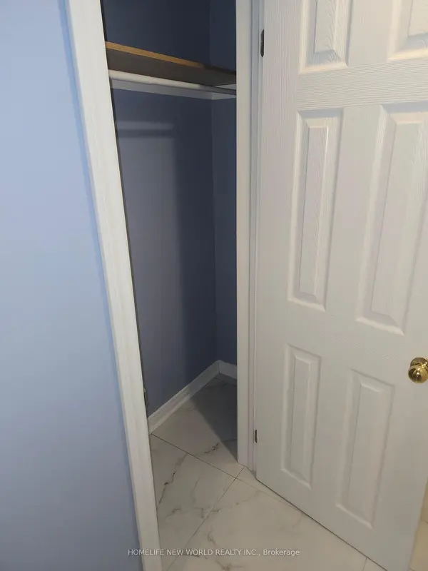 2134 Erin Gate BLVD, Pickering, ON L1X 2V3