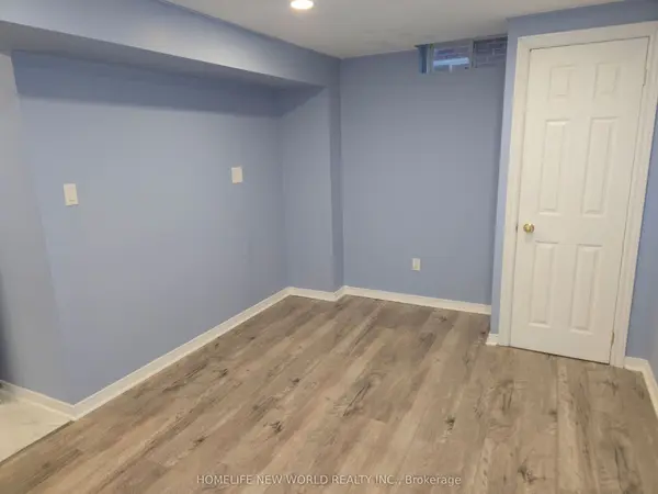 2134 Erin Gate BLVD, Pickering, ON L1X 2V3