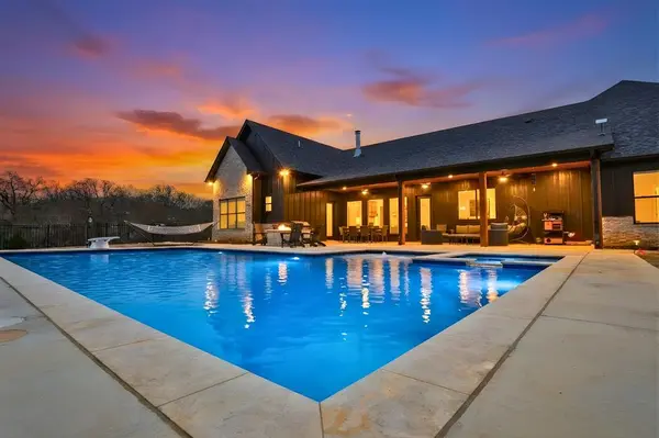 15887 County Road 436, Lindale, TX 75771