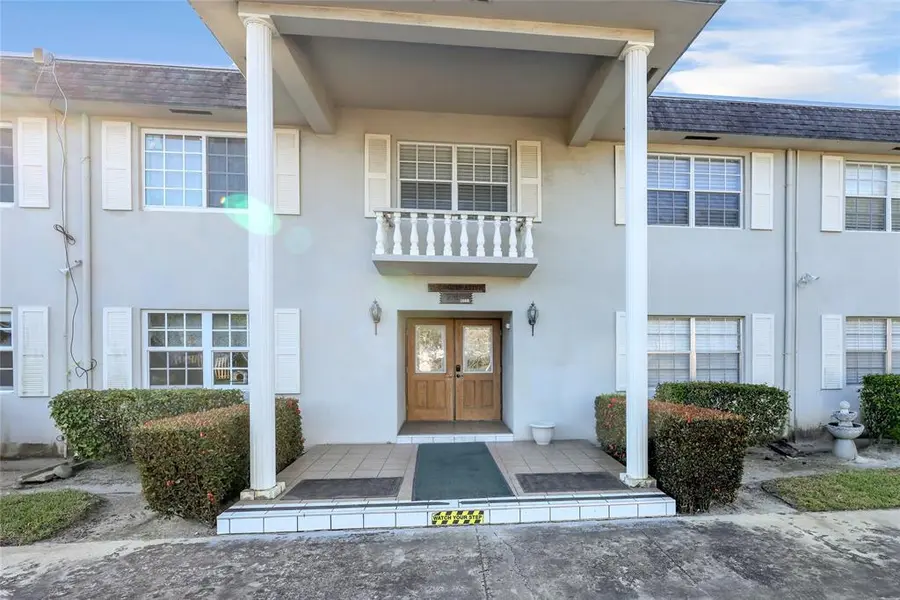 1560 Mckinley St #210W, Hollywood, FL 33020