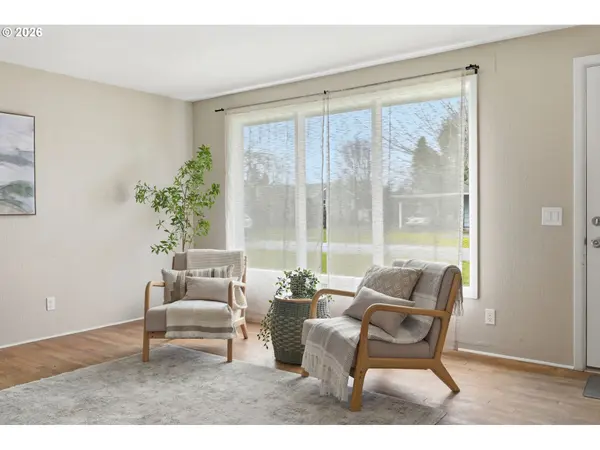 647 ELLSWORTH ST, Eugene, OR 97402