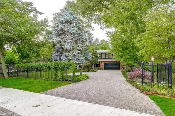 3021 Lakeshore RD, Burlington, ON L7N 1A2