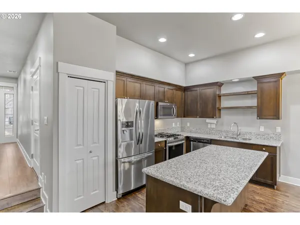 15450 SE ECKERT LN, Damascus, OR 97089