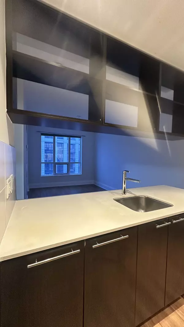 Toronto C14, ON M2N 0C2,100 Harrison Garden BLVD #1614