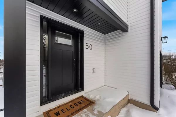 Haldimand, ON N3W 1J2,50 Fife ST W