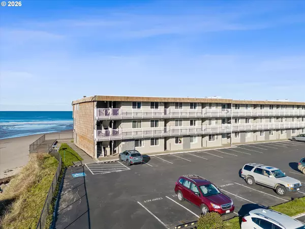 Lincoln City, OR 97367,145 NW INLET AVE #124