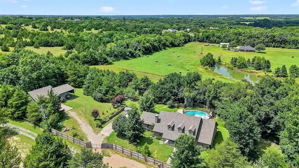 Sherman, TX 75090,77 Fellowship Lane