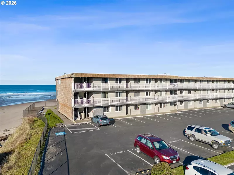 145 NW INLET AVE #126, Lincoln City, OR 97367