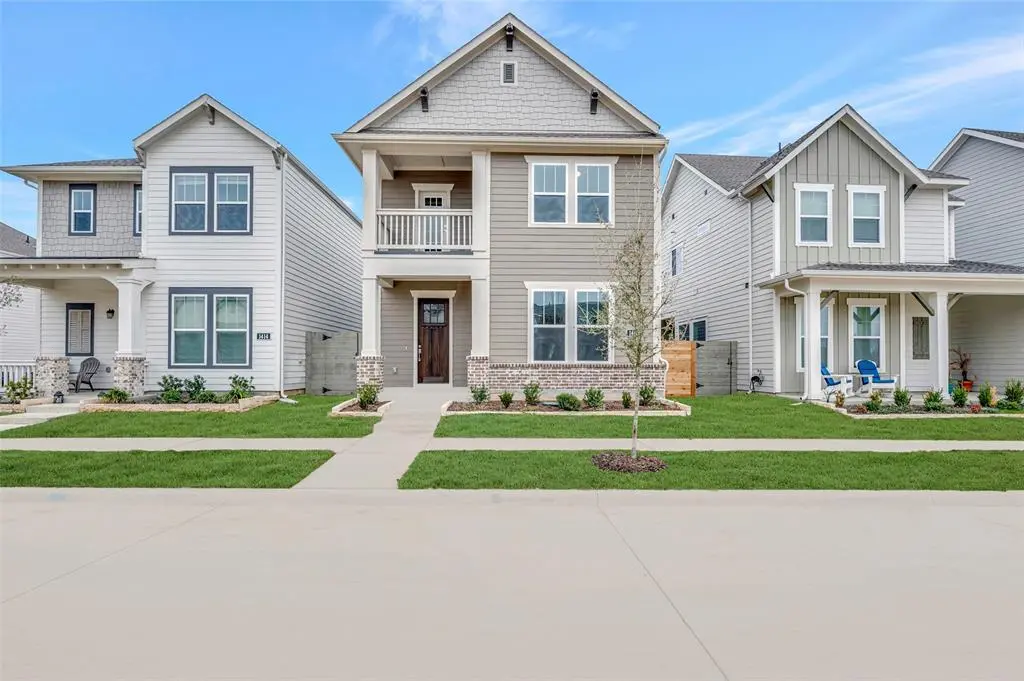 1410 Roundup Way, Argyle, TX 76226