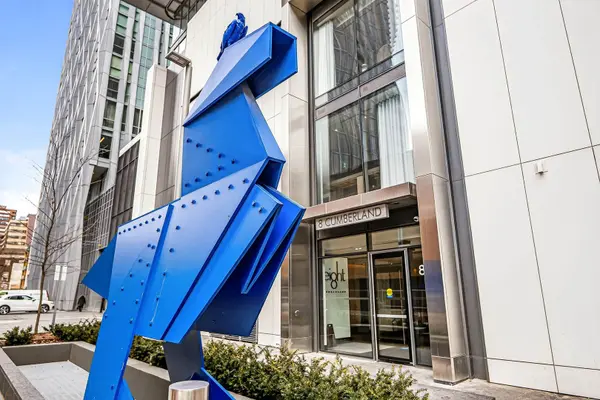 8 Cumberland ST #2802, Toronto C02, ON M4W 0B6