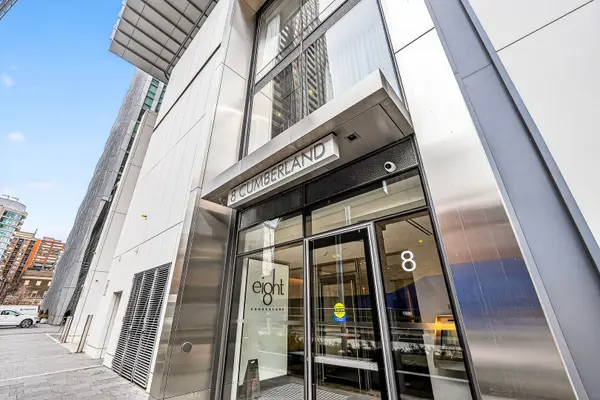 8 Cumberland ST #2802, Toronto C02, ON M4W 0B6