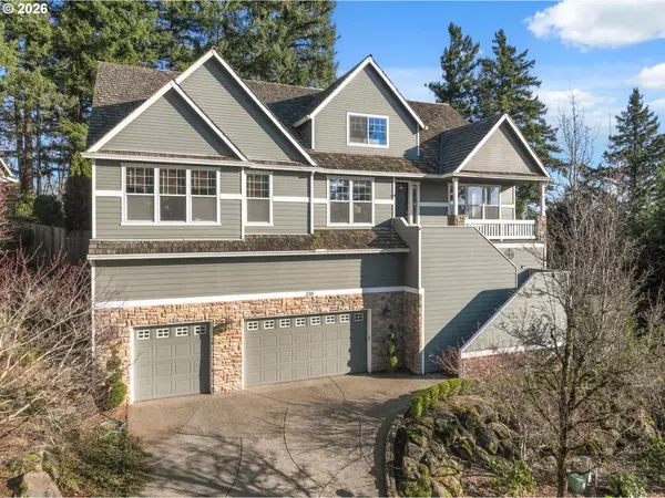 West Linn, OR 97068,2311 FALCON DR