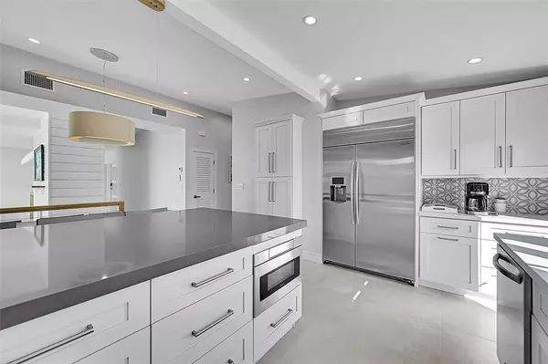 Pompano Beach, FL 33060,441 SE 14th Ave