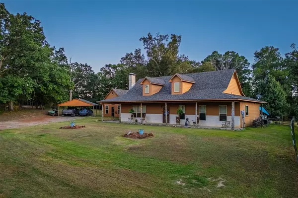 12701 FM 2010, Chandler, TX 75758