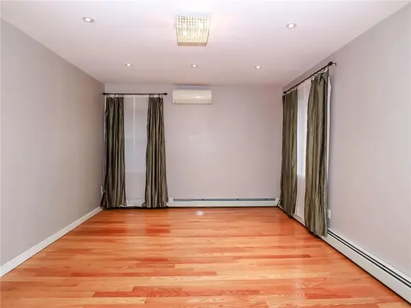 226 Hunter AVE, Staten  Island, NY 10306