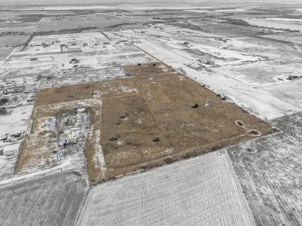 358 E Pecan Street, Waxahachie, TX 75165