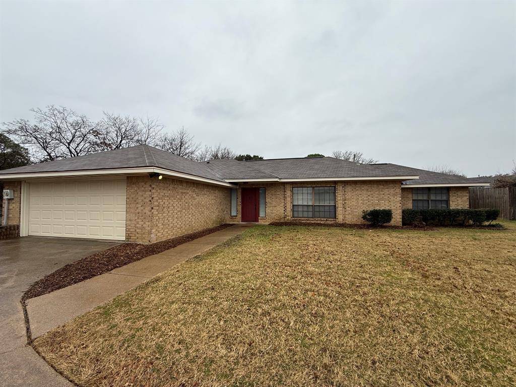 318 Shade Tree Street, Highland Village, TX 75077