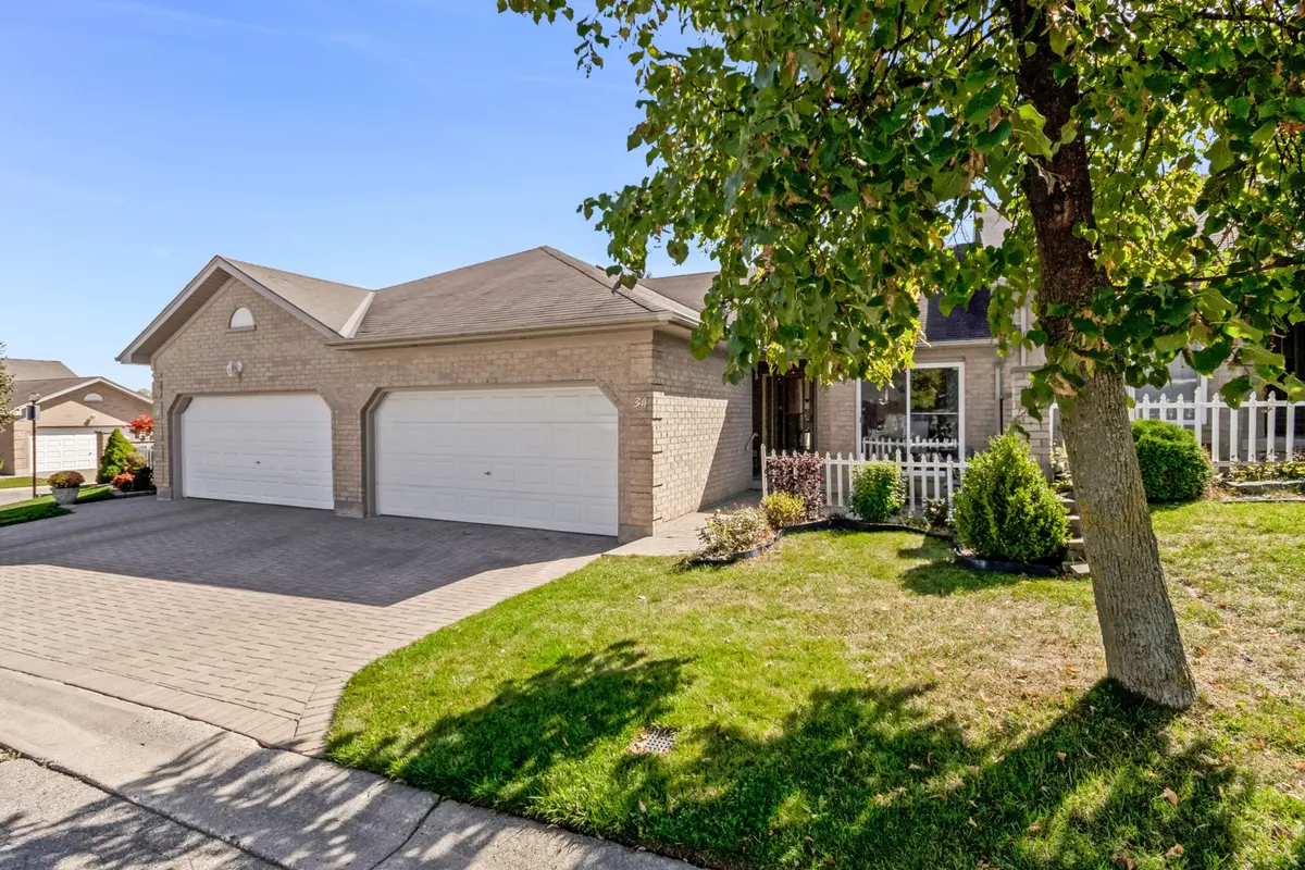 861 Shelborne ST #34, London South, ON N5Z 5C5