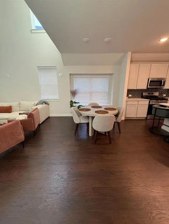 2041 Belvedere Street, Garland, TX 75041