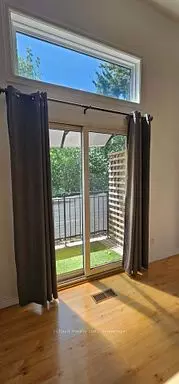 Brampton, ON L6V 3M5,36 Dawson CRES #36