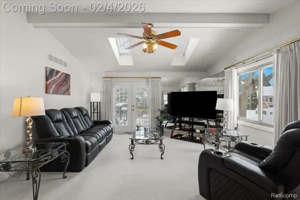 42158 Blossom LN #44, Clinton Charter Township, MI 48038