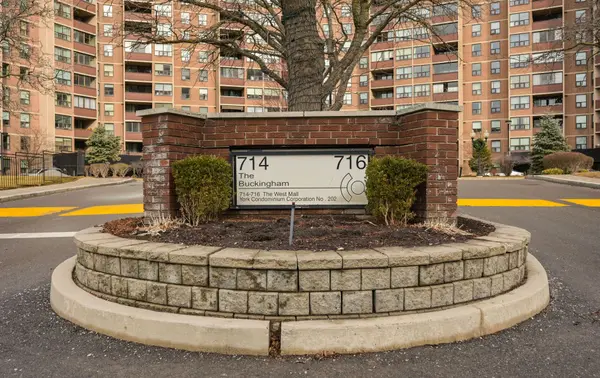 Toronto W08, ON M9C 4X1,714 The West Mall N/A #2003