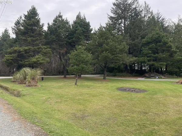 Bandon, OR 97411,Cozy Pines