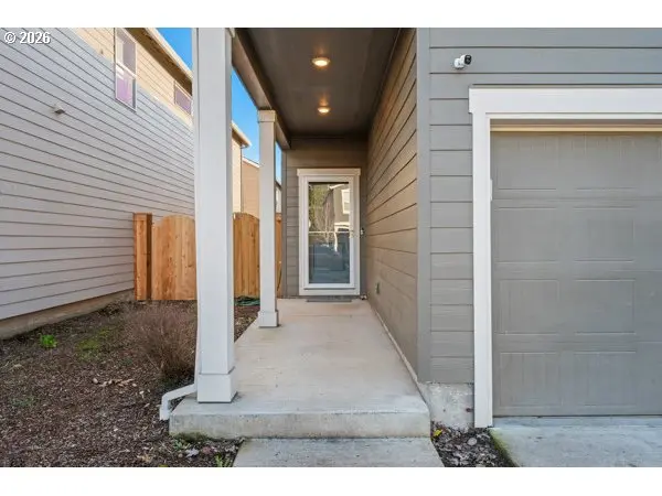 2985 W ST, Springfield, OR 97477