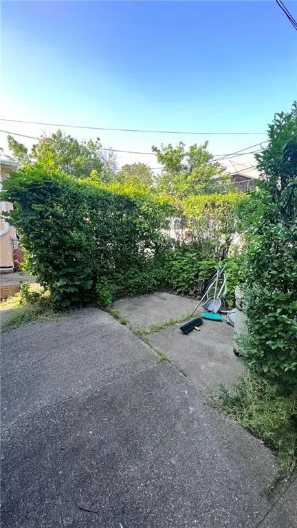 2648 East 11th ST, Brooklyn, NY 11235