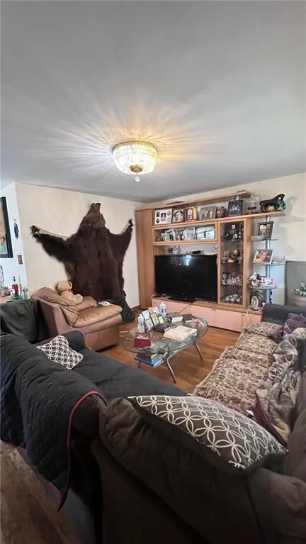 2648 East 11th ST, Brooklyn, NY 11235