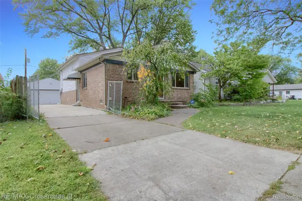 7367 Cavell ST, Westland, MI 48185