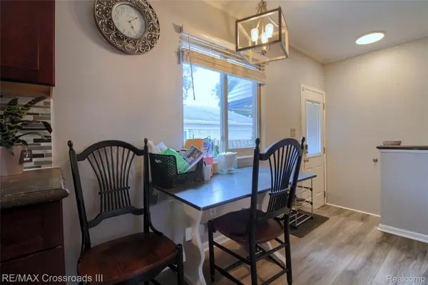 7367 Cavell ST, Westland, MI 48185