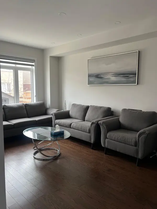 Brampton, ON L7A 4R6,88 Roulette CRES