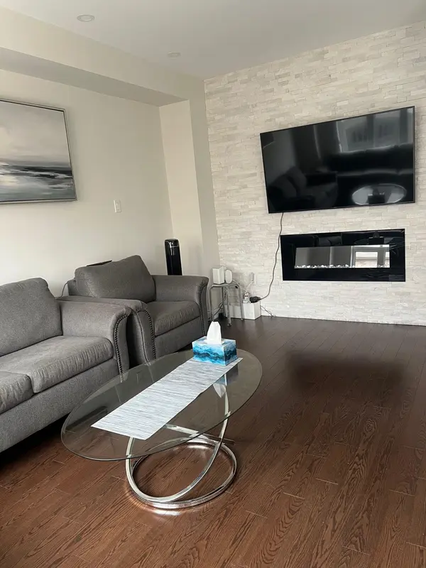 Brampton, ON L7A 4R6,88 Roulette CRES