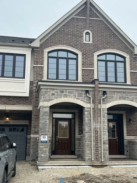 Milton, ON L9T 2X5,1435 Watercress WAY